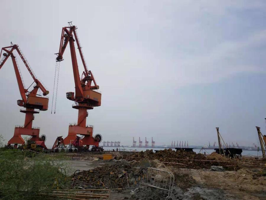 防城港港口装载区钢结构工程项目启动.jpg